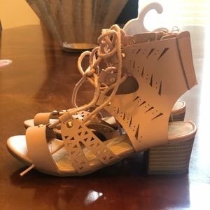 Little girls dress sandal